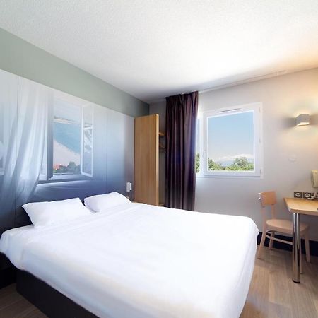 B&B Hotel Perpignan Saleilles Bagian luar foto
